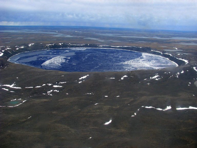 Pingualuit National Park & Pingualuit Crater: Where Life Finds a Way in The Harshest Conditions 